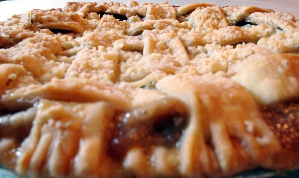 Earning a crust with pie art